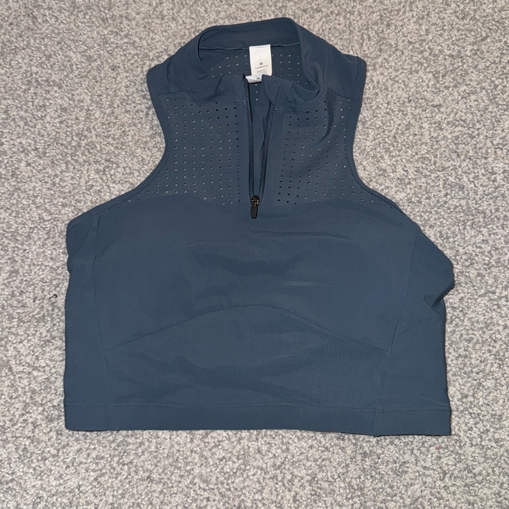 Lululemon sport bra
